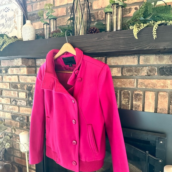 Jacket - Picture 2 of 4